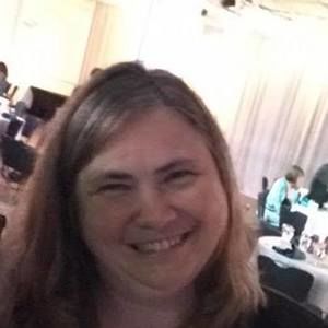 Meet your Posher, Angie